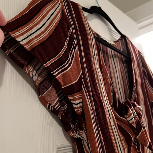 Dress - Picture 8 of 11